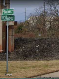 Man Found Dead On Long Island Street