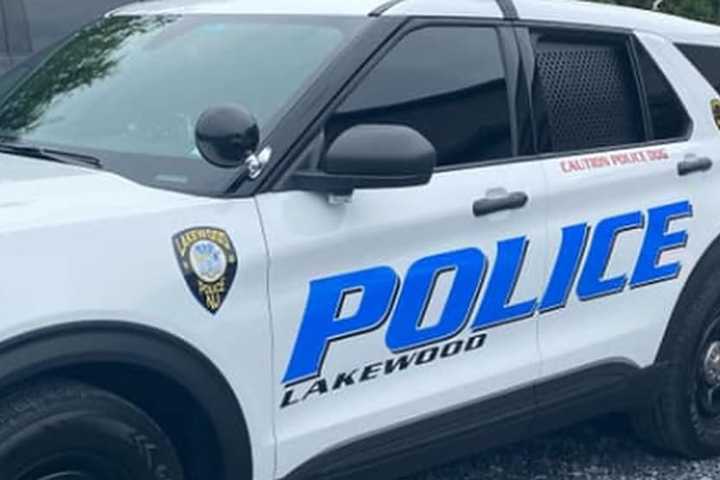 First Responders Lift Car Off Woman's Foot In Lakewood: Police