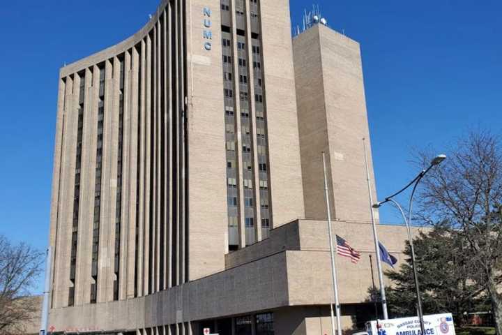 Nurse Punched At Nassau University Medical Center By Roosevelt Man: Police