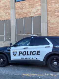 Man Carrying Toy Rifle Nabbed For Burglaries In Atlantic City
