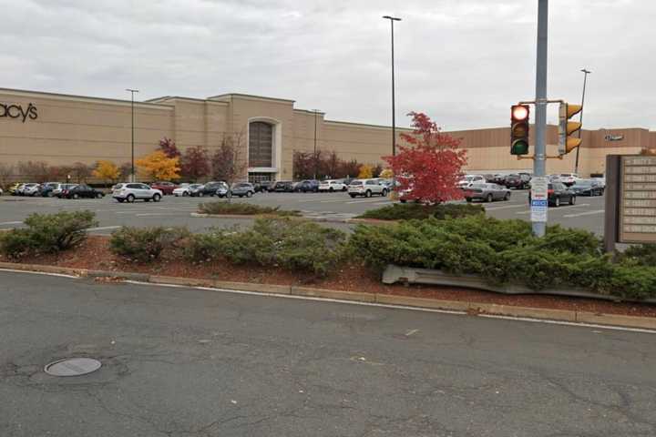 Western Mass Mall Victim Of 'Swatting' Bomb Threat By Email