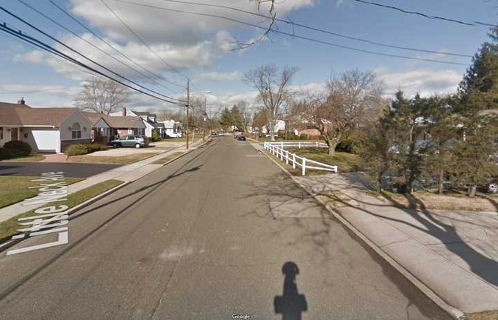 Little Neck Avenue in North Bellmore