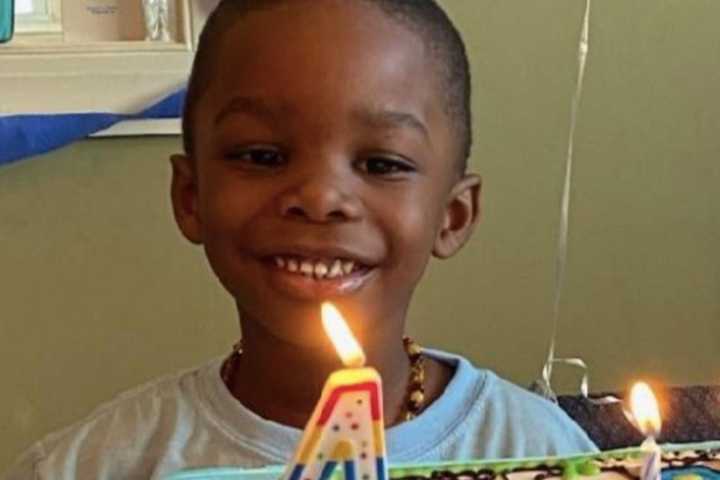 4-Year-Old Boy Drowns In Bridgewater's Sunset Lake