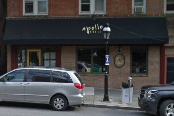 'Heartbreaking:' Bethlehem Bistro Temporarily Closes Citing 2 COVID-19 Cases Among Vaxxed Staff