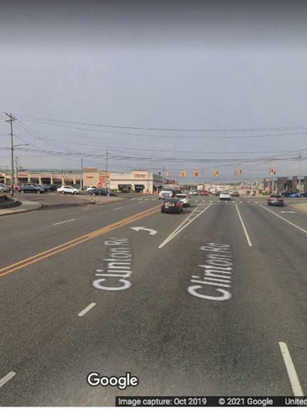 Man Tries To Flee In FedEx Truck After Crashing Into Vehicles In Nassau County, Police Say