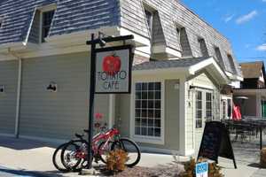 Restaurant To Permanently Close One Of Its Locations In Area