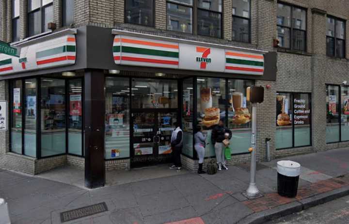 7-Eleven in Journal Square