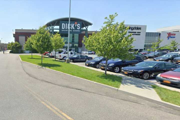 Multiple Car Fires Break Out At Popular Long Island Mall