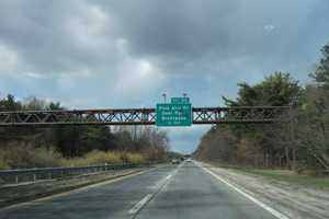 Long Island Bridge Jumper Survives Fall