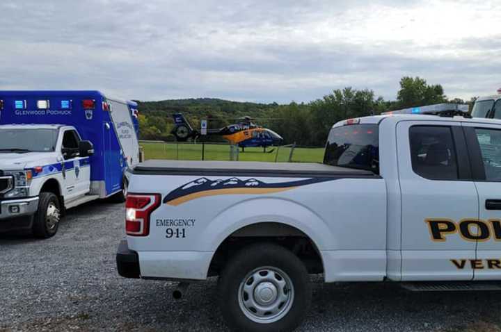 Glenwood Pochuck Volunteer Ambulance and Vernon Police