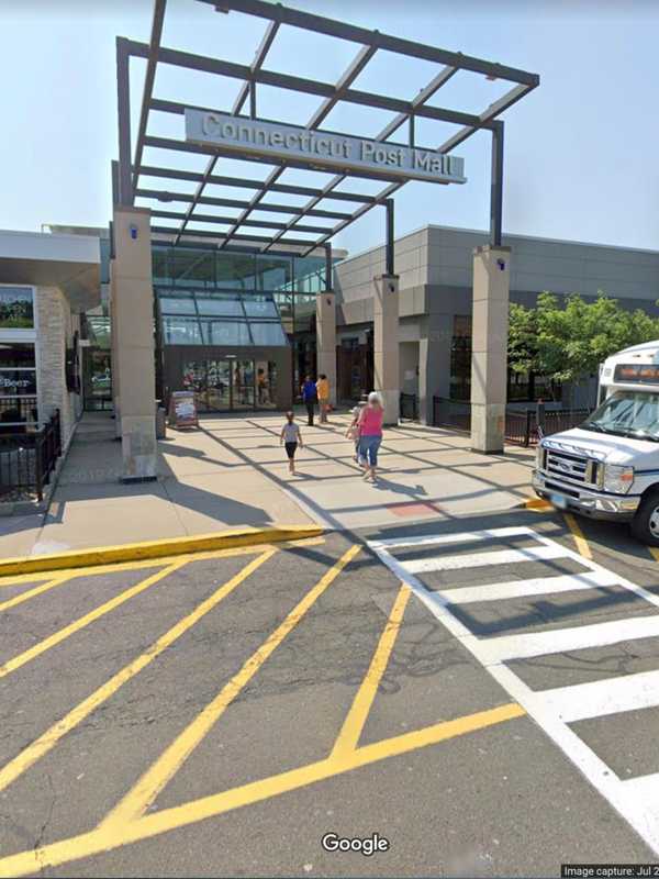 Fairfield County Man Threatens To Shoot Security Staff At Mall In Region, Police Say