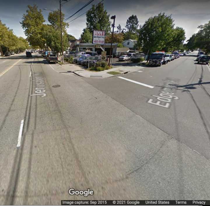 The intersection of Edgemere Avenue and Jerusalem Avenue in Uniondale.