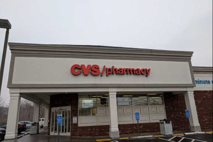 CVS To Close 900 Stores As It Adjusts To Increasing Number Of Online Shoppers