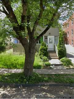 20-Year-Old, Teen Both Found Dead Inside Hartford Home