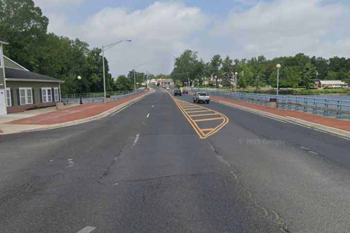 1 Killed, Another Seriously Hurt In South Jersey Crash: Developing