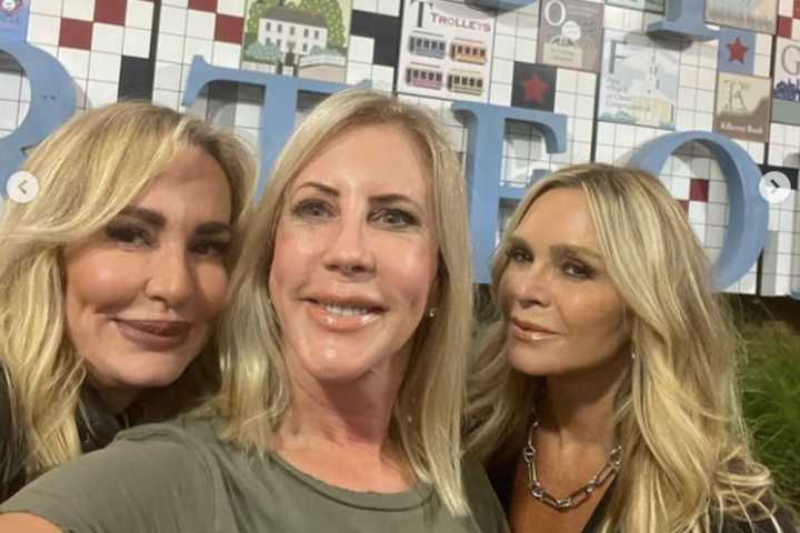 'Real Housewives Of Orange County' Snap Selfie In West Hartford