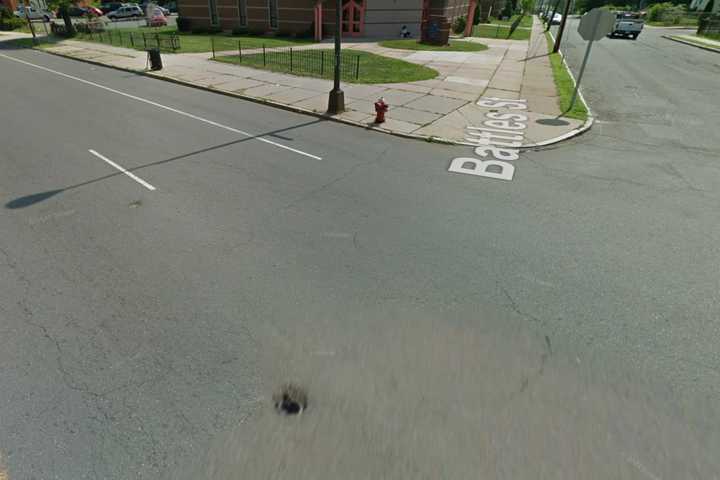 Police Searching For Hit-Run Driver After Crash Killing CT Man