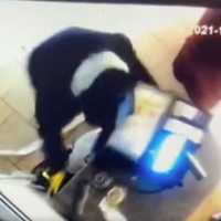 <p>Police in Warren County have released video footage of the suspect in an update to last week’s bagel shop burglary.</p>