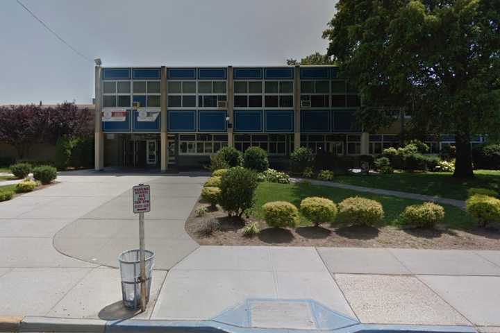 Threat Prompts Police Search Of School In Nassau County