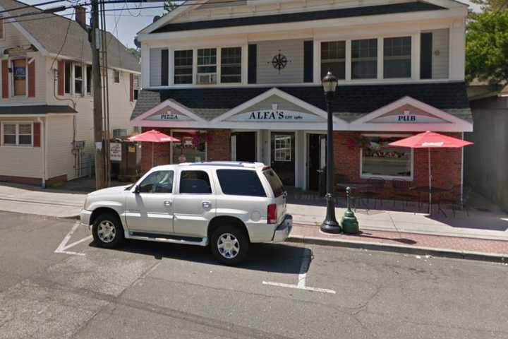 Employee Hospitalized Following Fight At CT Pizzeria