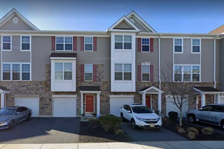 Serious Townhouse Fire Reported In South Jersey: Developing
