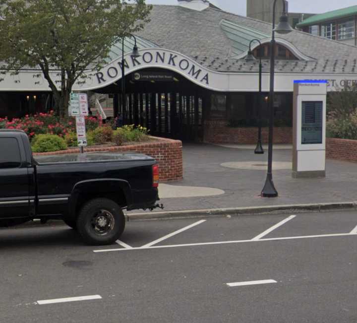 Ronkonkoma Station