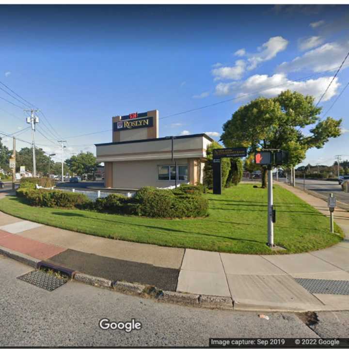 Roslyn Savings Bank in North Babylon.