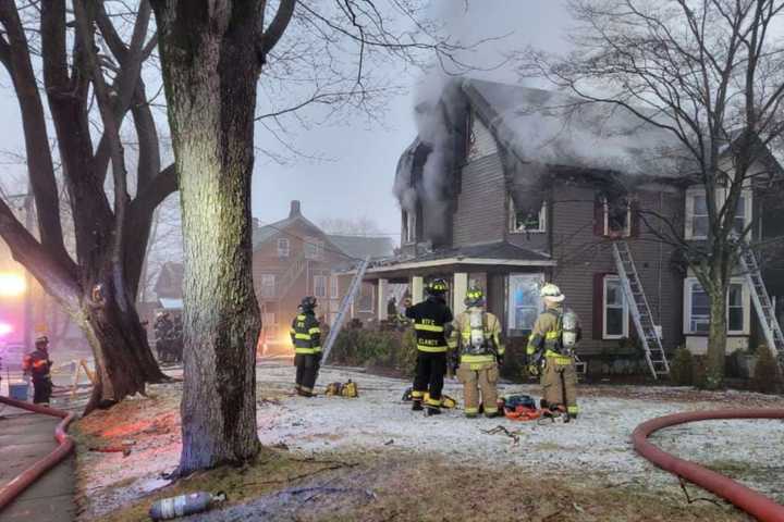 Crews Douse Warren County House Fire (PHOTOS)