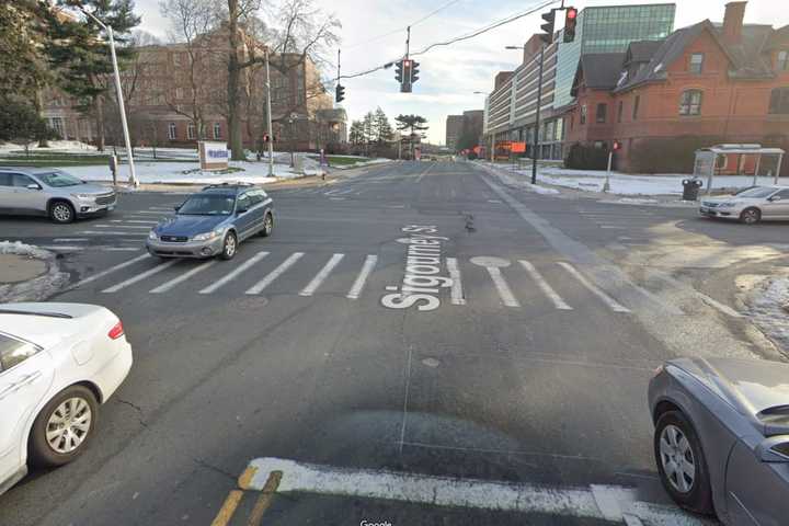 28-Year-Old Killed In Two-Car Hartford Crash