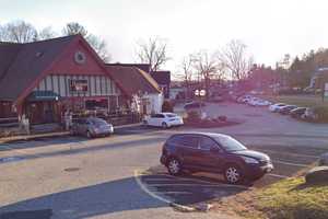 Brookfield Restaurant Features Genuine Mexican Menu, Roaming Guitar Singers