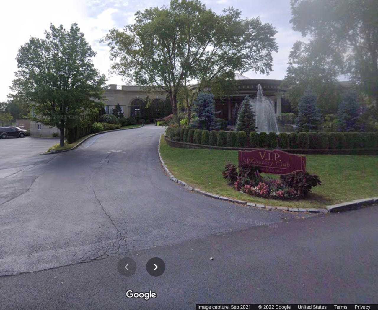 Suspect Nabbed In Stabbing At Upscale Country Club In New Rochelle ...