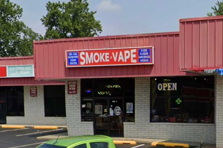 Anne Arundel County Vape Shop Hit By Armed Robber: Police