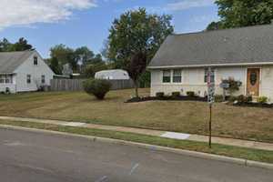 Car Crashes Into House In South Jersey (DEVELOPING)
