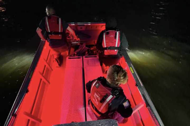 Swimmers Drown In North Jersey Lake