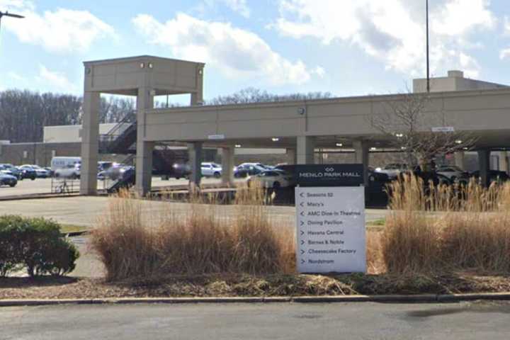 From Nuts To Jewelry: Central Jersey Mall Opens Half Dozen New Shops