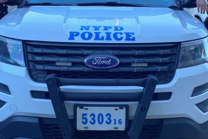 Barricaded NJ Driver Tased After Threatening Staten Island Police With Box Cutter: Report