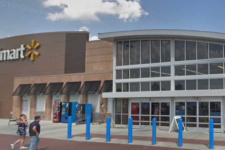 Bomb Threat Prompts Evacuation At Walmart In Central Jersey (DEVELOPING)