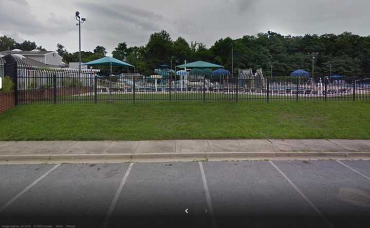 Glenmont Pool