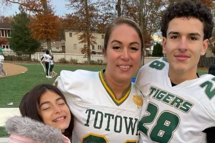 Support Surges For Single Mom Of 2, Totowa Salon Owner During Stage 3 Cancer Battle