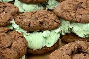 Here's The Best VA Spot To Celebrate Nat'l Ice Cream Sandwich Day: Yelp