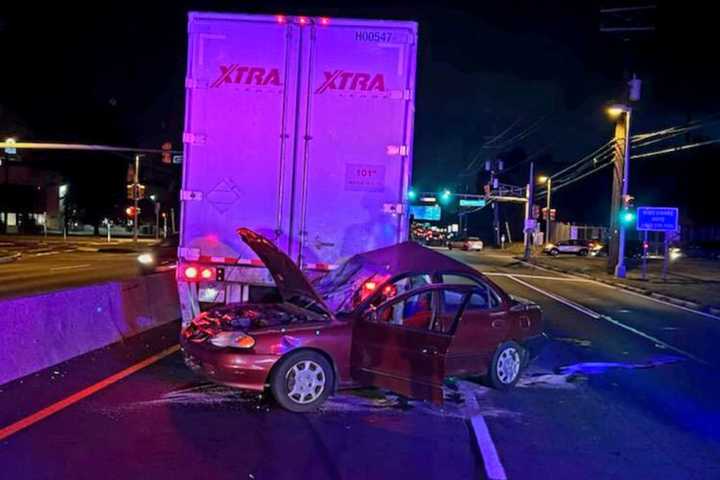 Motorist Trapped, Route 1 Closed In Tractor-Trailer Crash In Central Jersey