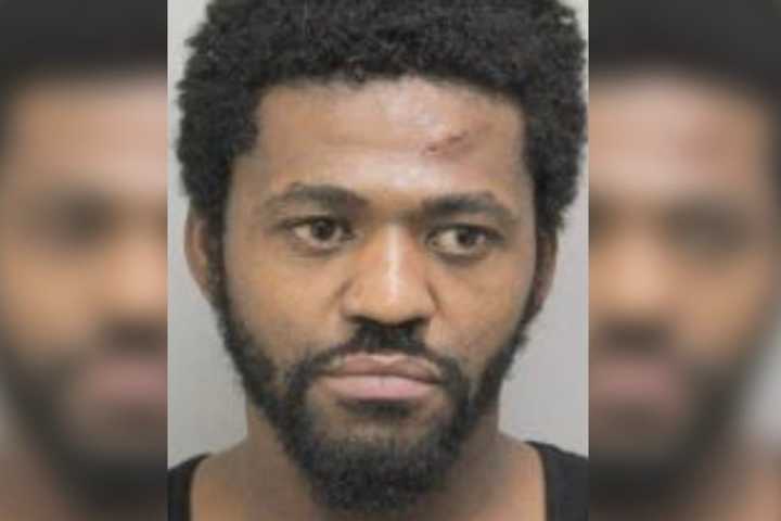 VA Motel Armed Robber Gave Officers Fake Name — Now He's Being Sought: Police