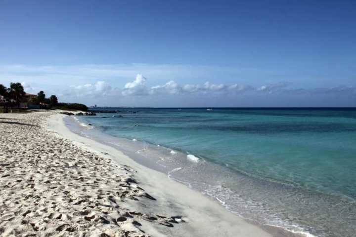 100+ Philadelphians Return Home After Being Stranded In Aruba: Report