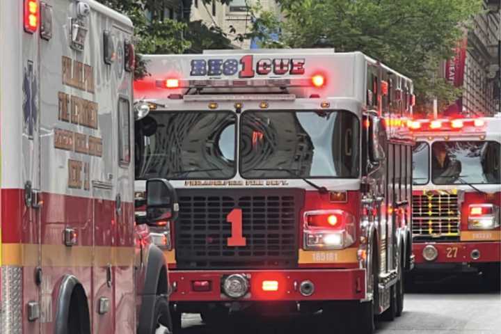 Pizza Shop Collapses In Philadelphia Neighborhood (VIDEO)