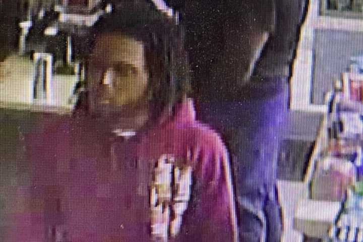 KNOW THEM? Men Spent Nearly $11K On Bogus Credit Card At Warren County Speedway, Police Say