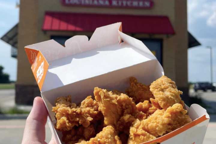 Popeyes Opens Third Paramus Location