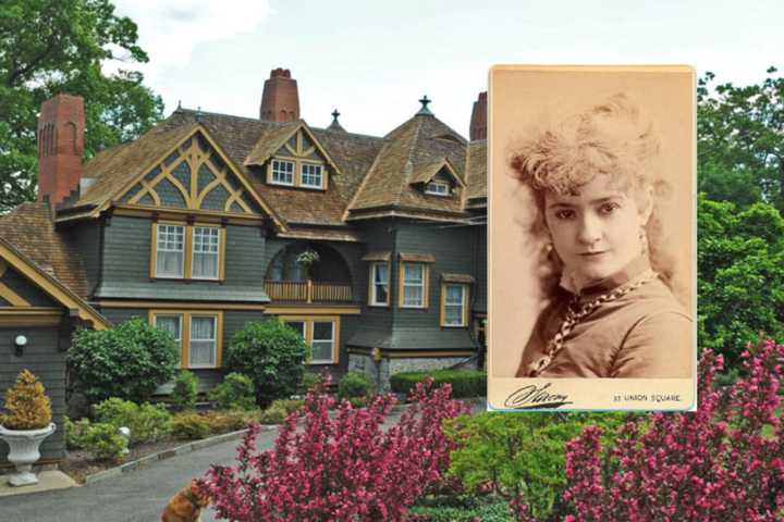 Lake Hopatcong Mansion Of Former Actress Listed At $3.5 Million (LOOK INSIDE)