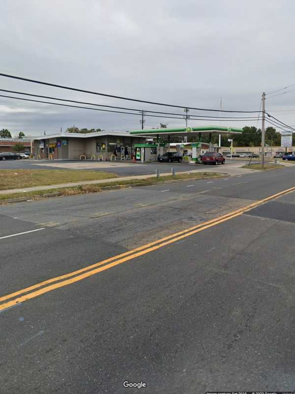 Shooting Suspect On The Loose In Maryland Following Murder At Maryland Gas Station: Police