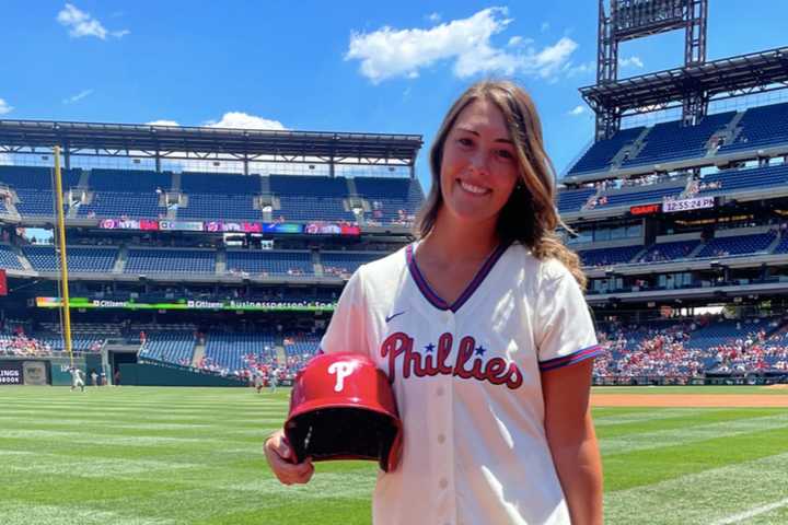 Watch For NJ History Teacher As Ballgirl During Phillies NLCS Game Tonight