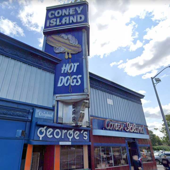 George&#x27;s Coney Island at 158 Southbridge Street in Worcester has started a food truck.